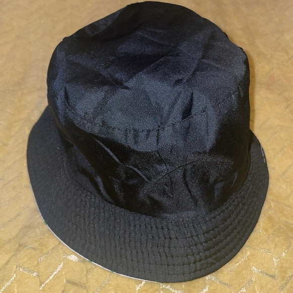 🎉Reversible fisherman, sun-hat. Weed-printed hat. Unisex. NWOT! - Picture 6 of 7